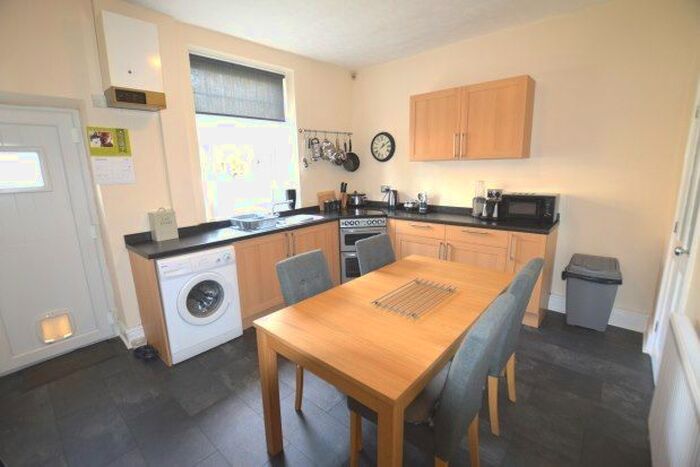 2 Bedroom Terraced House To Rent In Finchwell Road, Sheffield, S13