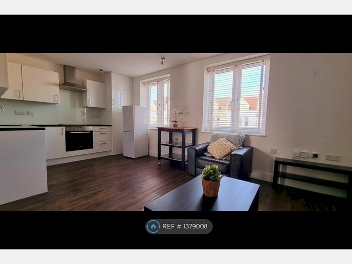 1 Bedroom Flat To Rent In Stroud Green Road, London, N4