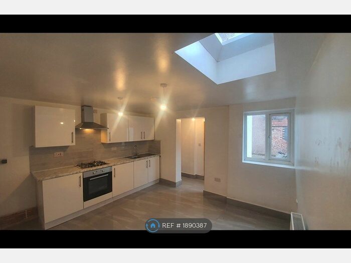 4 Bedroom Terraced House To Rent In Credon Road, London, E13