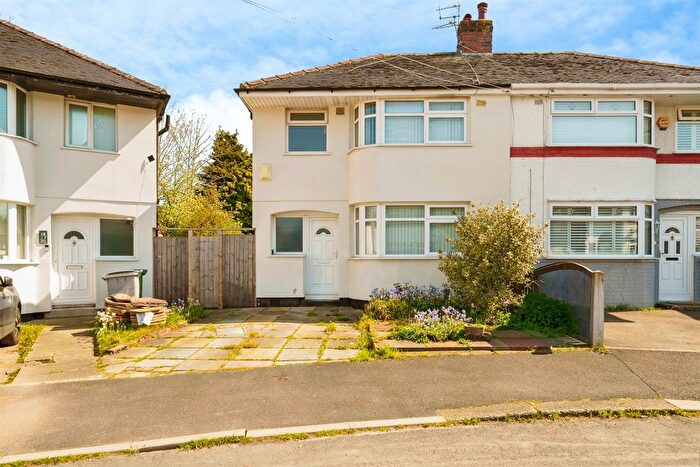 3 Bedroom Semi Detached House For Sale In Fairway Crescent, Wirral, CH62