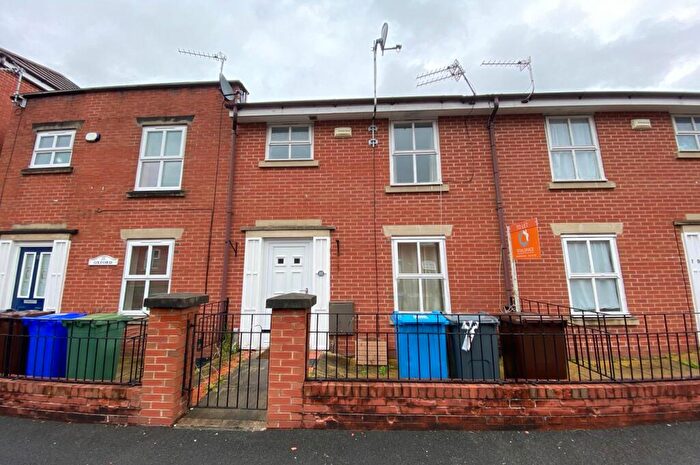 3 Bedroom Terraced House To Rent In Heron Street, Hulme, Manchester, M15