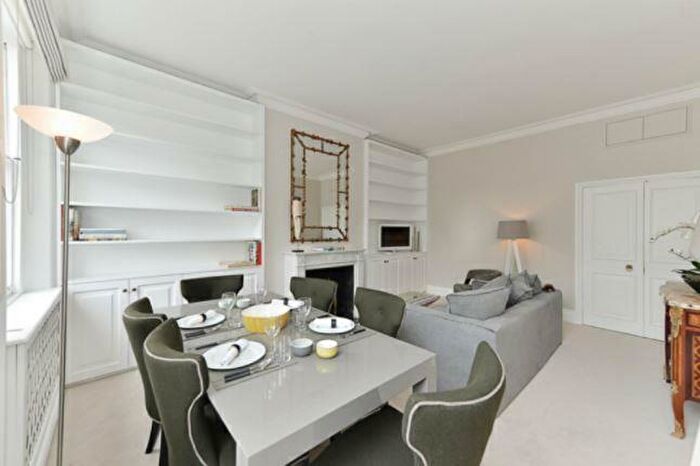 4 Bedroom Apartment To Rent In Glentworth Street, Marylebone, London, NW1