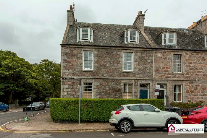 3 Bedroom Maisonette To Rent In Victoria Street, West End, Aberdeen, AB10