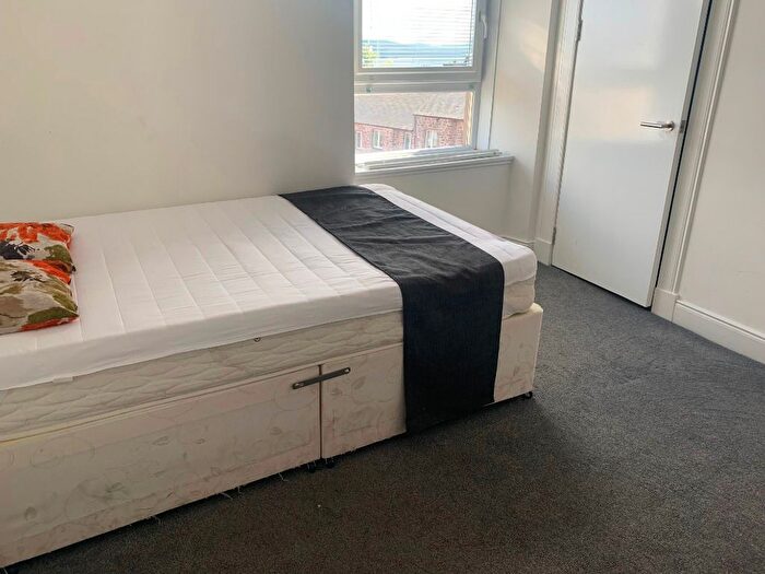 3 Bedroom Flat To Rent In Perth Road, West End, Dundee, DD1