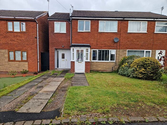 4 Bedroom Semi-Detached House For Sale In Thorn Hill Close, Blackburn, BB1