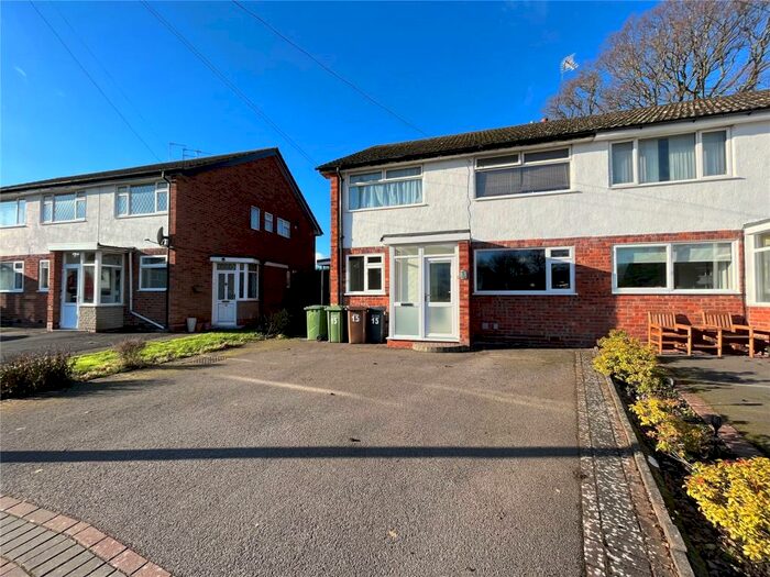 2 Bedroom Maisonette To Rent In Marlbrook Close, Solihull, West Midlands, B92