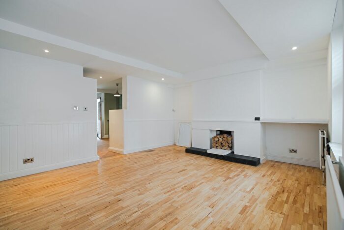 1 Bedroom Flat To Rent In Belgrave Road, London, SW1V