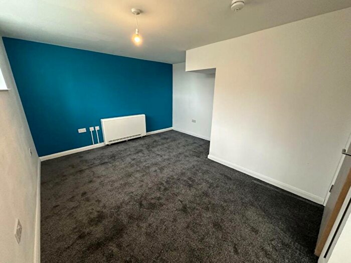 2 Bedroom Apartment To Rent In Apartment Heritage Quarter House, BB8