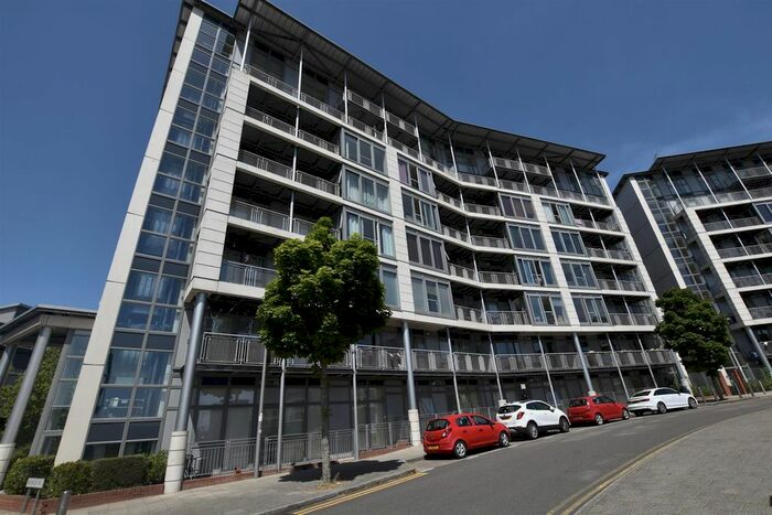2 Bedroom Flat For Sale In Longleat Avenue, Edgbaston, Birmingham, B15