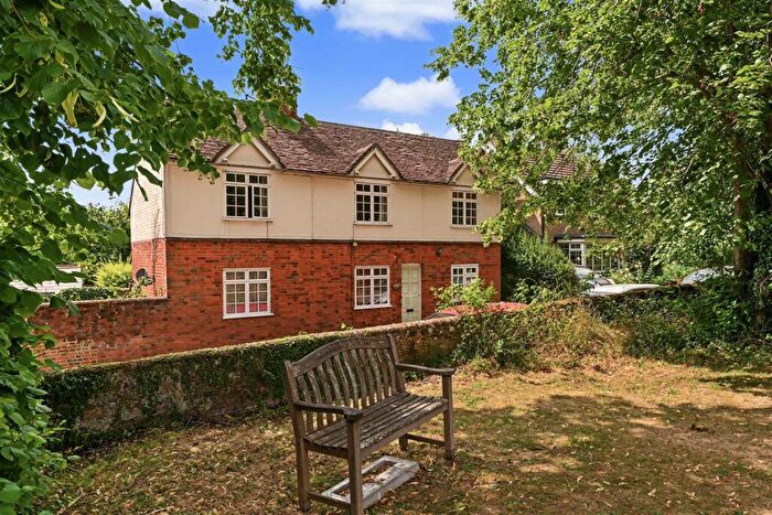 3 Bedroom Cottage For Sale In Church Lane, Kimpton, SG4