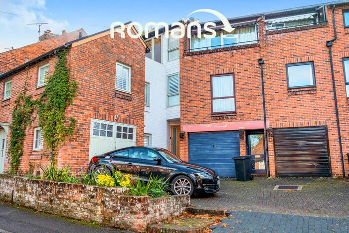 2 Bedroom Terraced House To Rent In Wharf Hill, Winchester, SO23