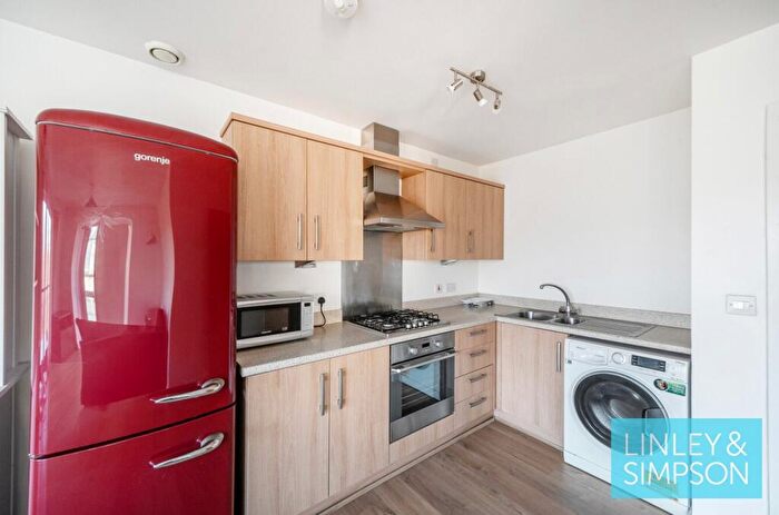 2 Bedroom Flat For Sale In Goodman Street, Hunslet, Leeds, LS10