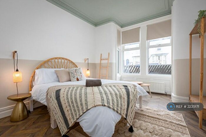 2 Bedroom Flat To Rent In Clare Street, Blackpool, FY1