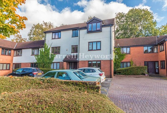 2 Bedroom Flat For Sale In Golf View, Ingol, Preston, PR2