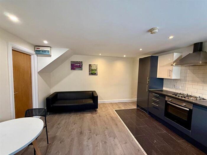 2 Bedroom House To Rent In Fitzroy Street, Cathays, CF24