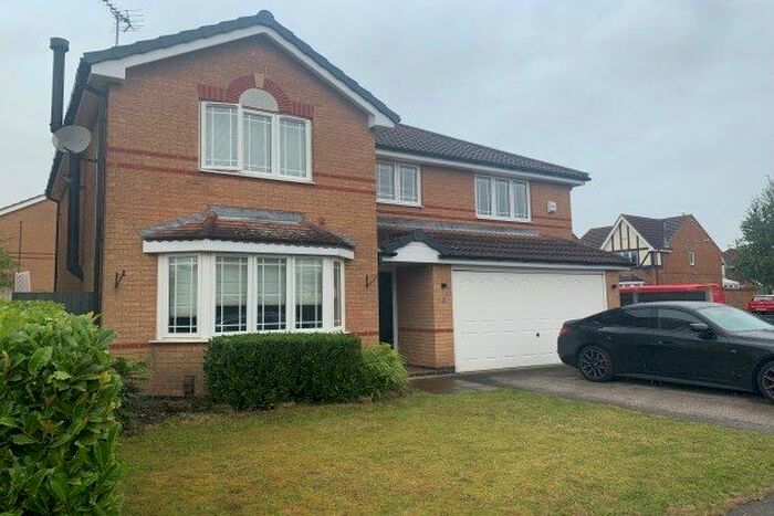 4 Bedroom Property To Rent In Pearl Close, Mansfield, NG21