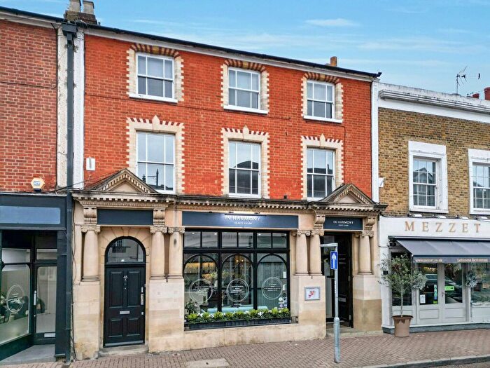 4 Bedroom Apartment To Rent In Bridge Road, East Molesey, KT8