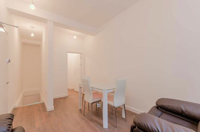 2 Bedroom Flat To Rent In Homer Street, Marylebone, London, W1H