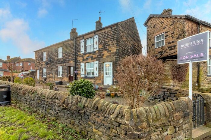 2 Bedroom Cottage For Sale In Sheffield Road, Oxspring, Sheffield, S36