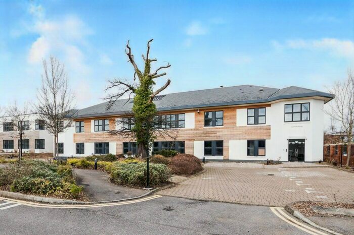 2 Bedroom Flat To Rent In Clifton House, Brants Bridge, Bracknell, RG12