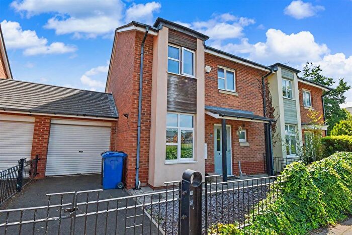 3 Bedroom Semi Detached House For Sale In Lynwood Way, South Shields, NE34