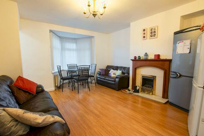 7 Bedroom Terraced House To Rent In Poole Crescent, B17