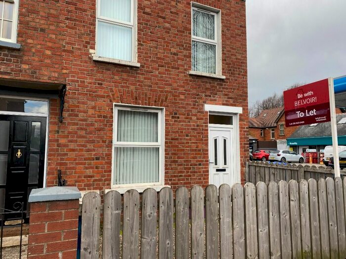 3 Bedroom Semi-Detached House To Rent In Ormeau Road, Belfast, BT7