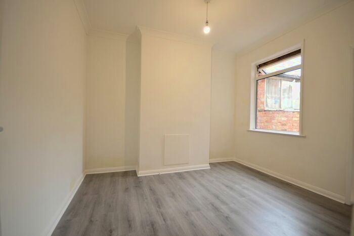 2 Bedroom Property To Rent In Melton Street, Kettering, NN16