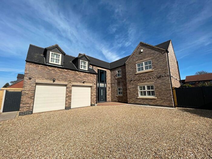 5 Bedroom Detached House For Sale In Keepers Way, Churchtown, Doncaster, DN9