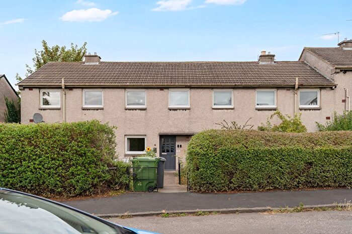 1 Bedroom Flat For Sale In / Christian Crescent, Edinburgh, EH15