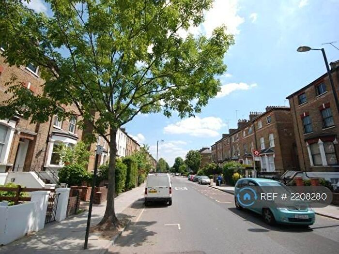 Studio To Rent In London, London, N7