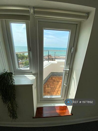 1 Bedroom Penthouse To Rent In Marine Parade, Worthing, BN11