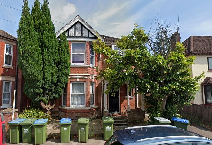 9 Bedroom Property To Rent In Heatherdeane Road, Highfield, Southampton, SO17