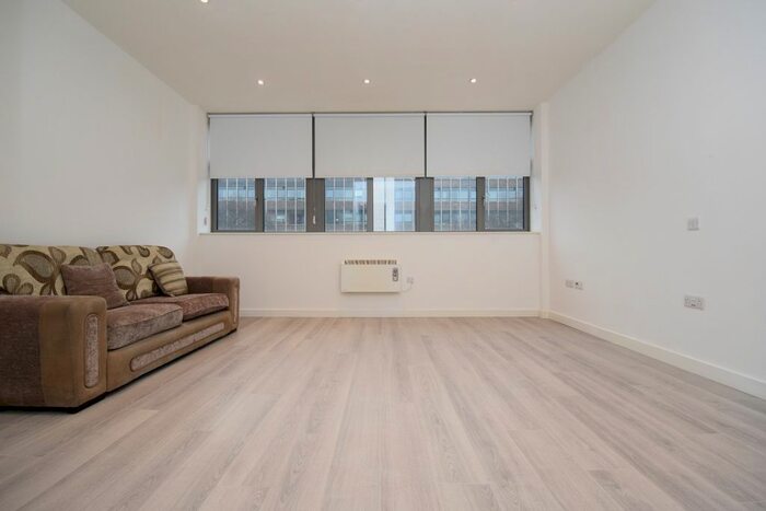 1 Bedroom Studio To Rent In Talbot Skyline, Imperial Drive, Harrow, Greater London, HA2