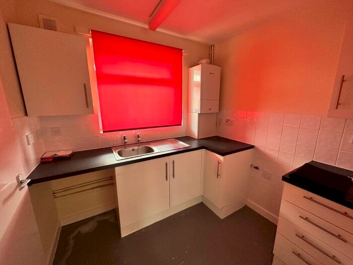 2 Bedroom Flat To Rent In George Street, Tamworth, B79