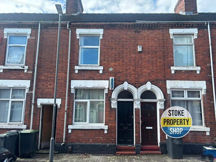 2 Bedroom Terraced House For Sale In Thornton Road, Stoke-On-Trent, ST4