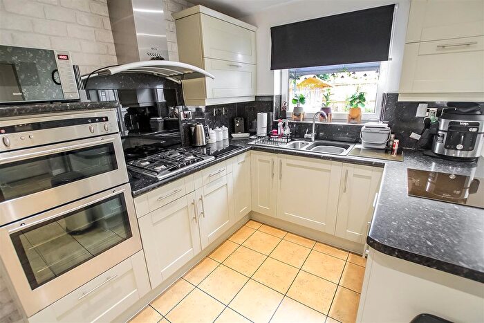 4 Bedroom Detached House For Sale In Bedale Hunt, Newton Aycliffe, DL5