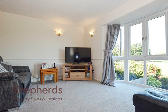 3 Bedroom Terraced House For Sale In King Arthur Court, Cheshunt, EN8