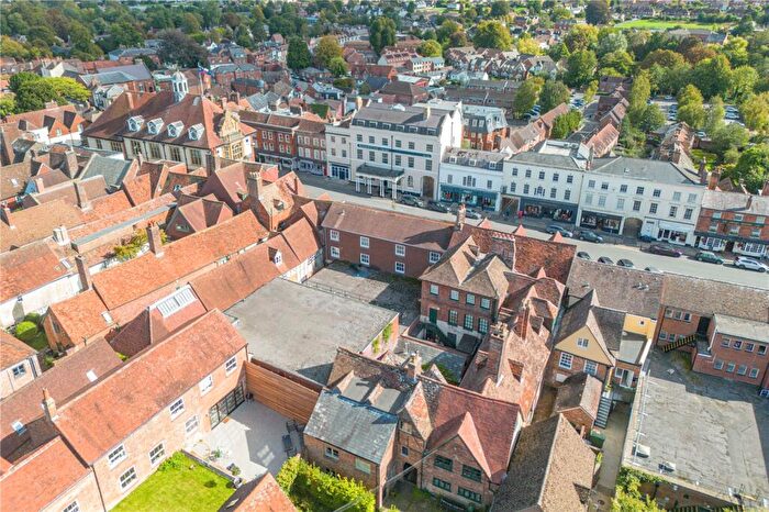 3 Bedroom Town House For Sale In Rear Of High Street, Marlborough, Wiltshire, SN8