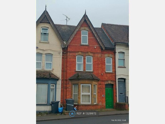 1 Bedroom Flat To Rent In Hendford Hill, Yeovil, BA20