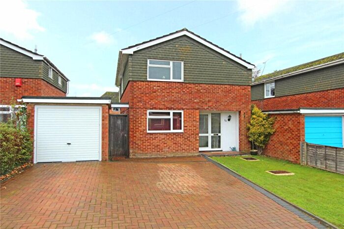 3 Bedroom Detached House To Rent In Shepherds Close, Bartley, Southampton, Hampshire, SO40