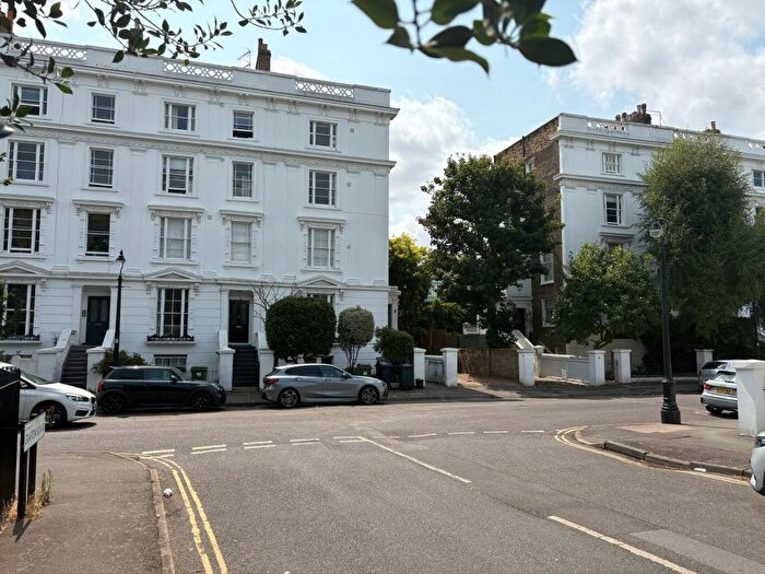 1 Bedroom Flat To Rent In Grafton Square, London, SW4