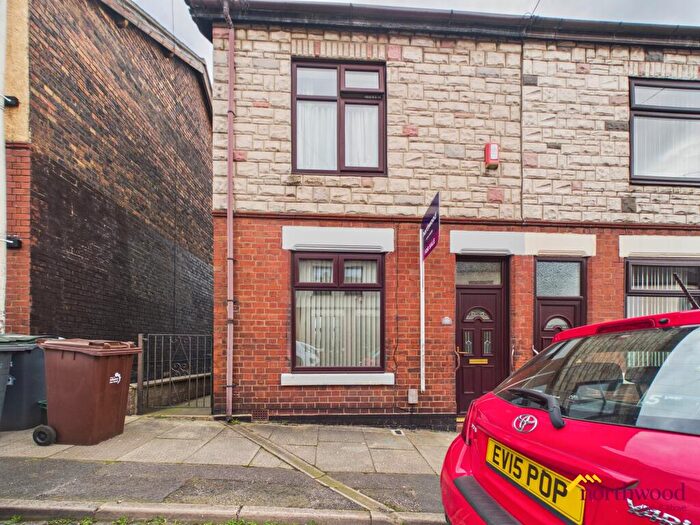 2 Bedroom End Of Terrace House For Sale In Bradford Terrace, Birches Head, Stoke-on-Trent, ST1