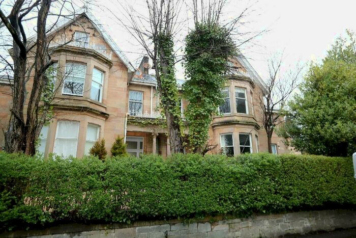 1 Bedroom Flat To Rent In Queens Park Avenue, Glasgow, G42