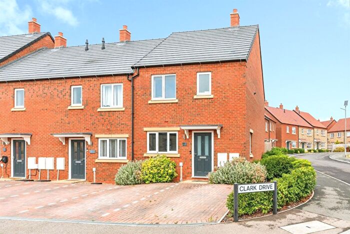2 Bedroom End Of Terrace House For Sale In Clark Drive, Raunds, Wellingborough, NN9