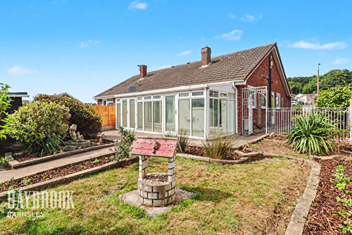 3 Bedroom Semi-Detached Bungalow For Sale In Marina Rise, Barnsley, S73