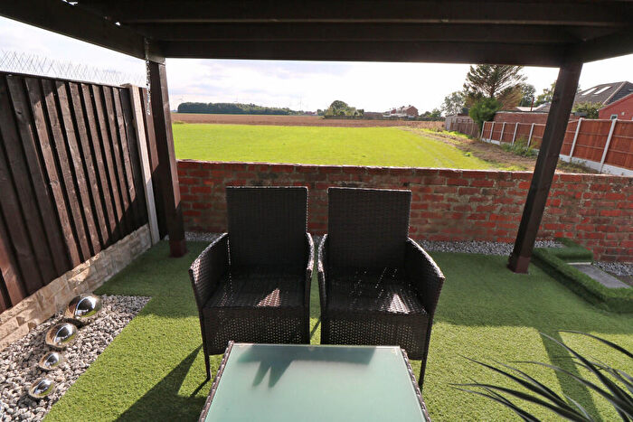 2 Bedroom Detached Bungalow For Sale In Eastoft Road, Luddington, DN17