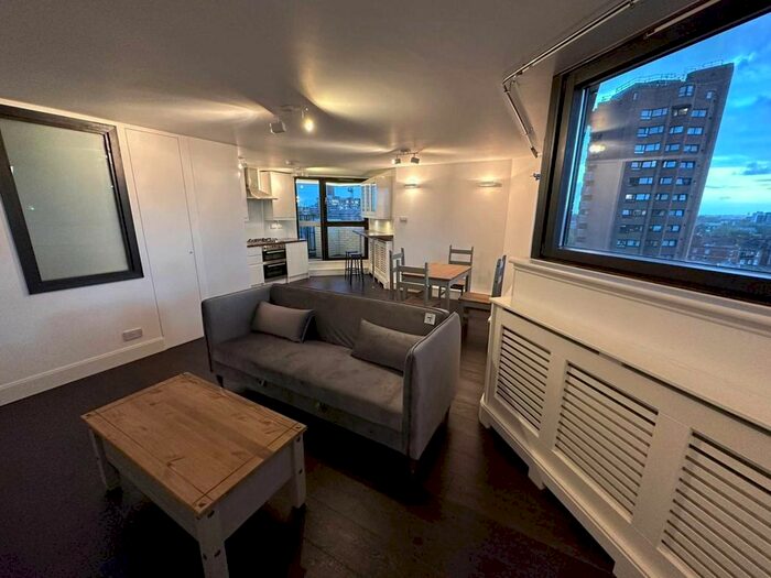 2 Bedroom Flat To Rent In Blantyre Tower, Chelsea, SW10