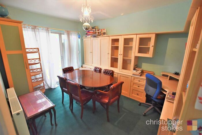 3 Bedroom Semi-Detached House To Rent In Kingsfield Drive, Enfield, EN3