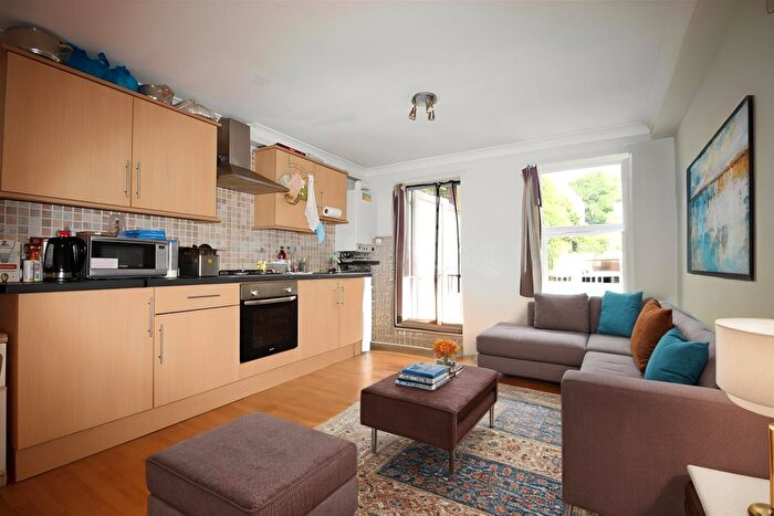 2 Bedroom Apartment To Rent In (Ground Floor) Maitland Road, Stratford, E15
